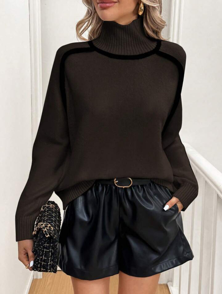 Trendy turtleneck sweater for women with contrast stripes and a relaxed fit Lune London