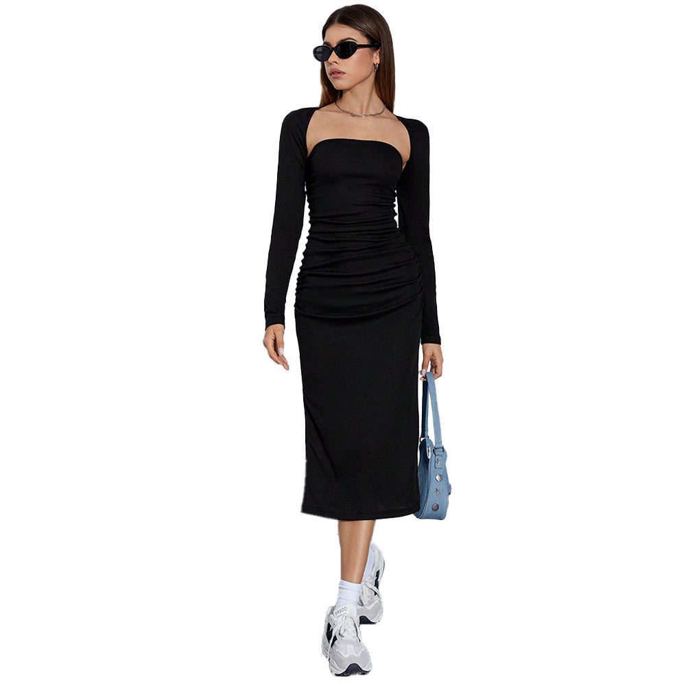 Elegant maxi dress for women with gathers and side slit Chic & Stil