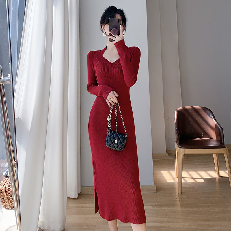Robe longue à manches longues pour femmes avec décolleté en V et fente latérale Chic & Stil