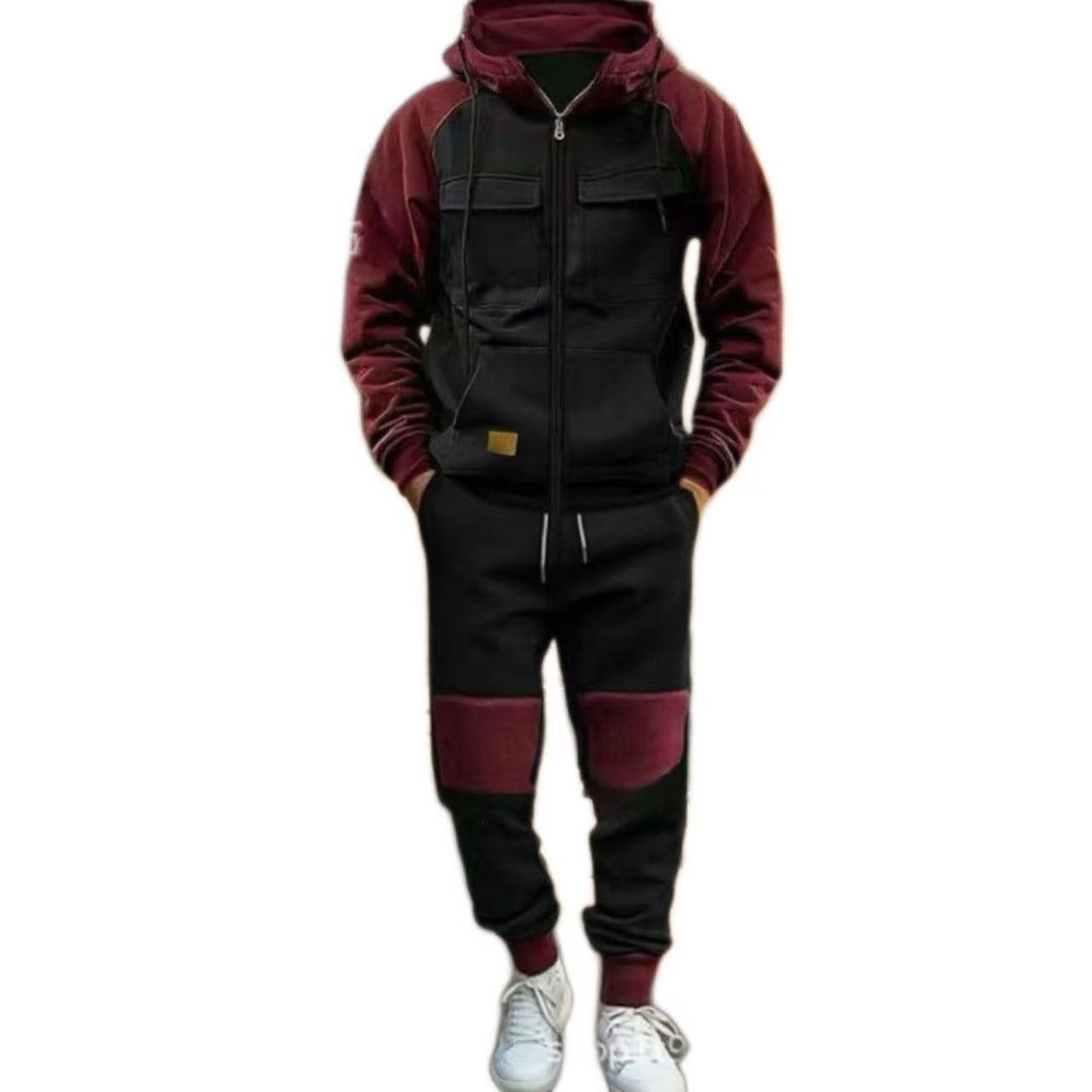 Functional leisure suit for men with practical pockets Lune London
