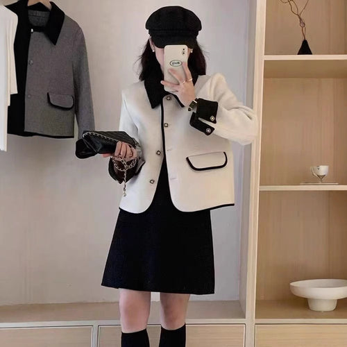 Elegant lady short jacket with contrasting details Lune London