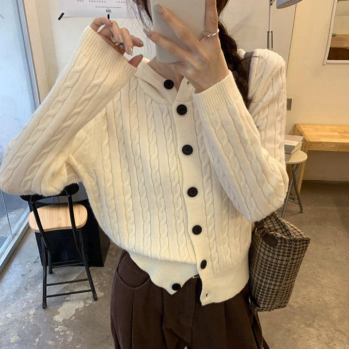 Gilet pour femmes avec capuche et détail de bouton Chic & Stil