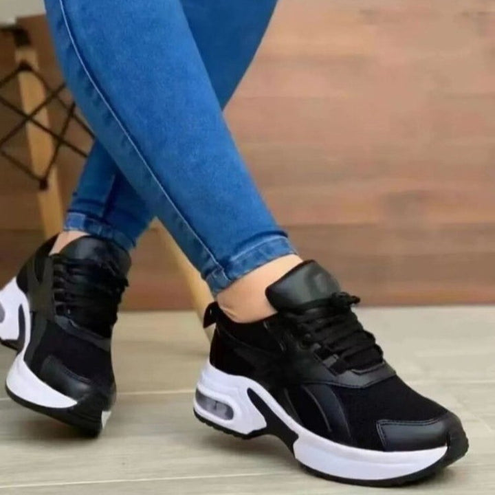 Sport shoes for women with innovative cushioning technology Lune London