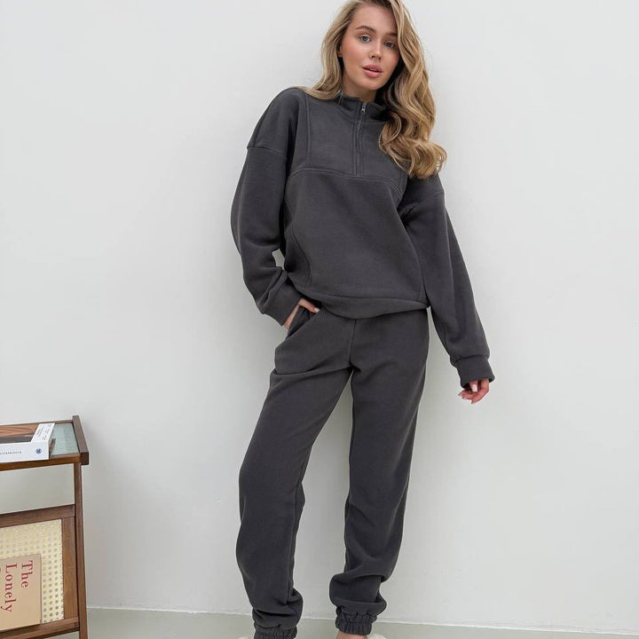 Ladies Comfortable Fleece Lounge Set with Elastic Waist and Zipper Lune London