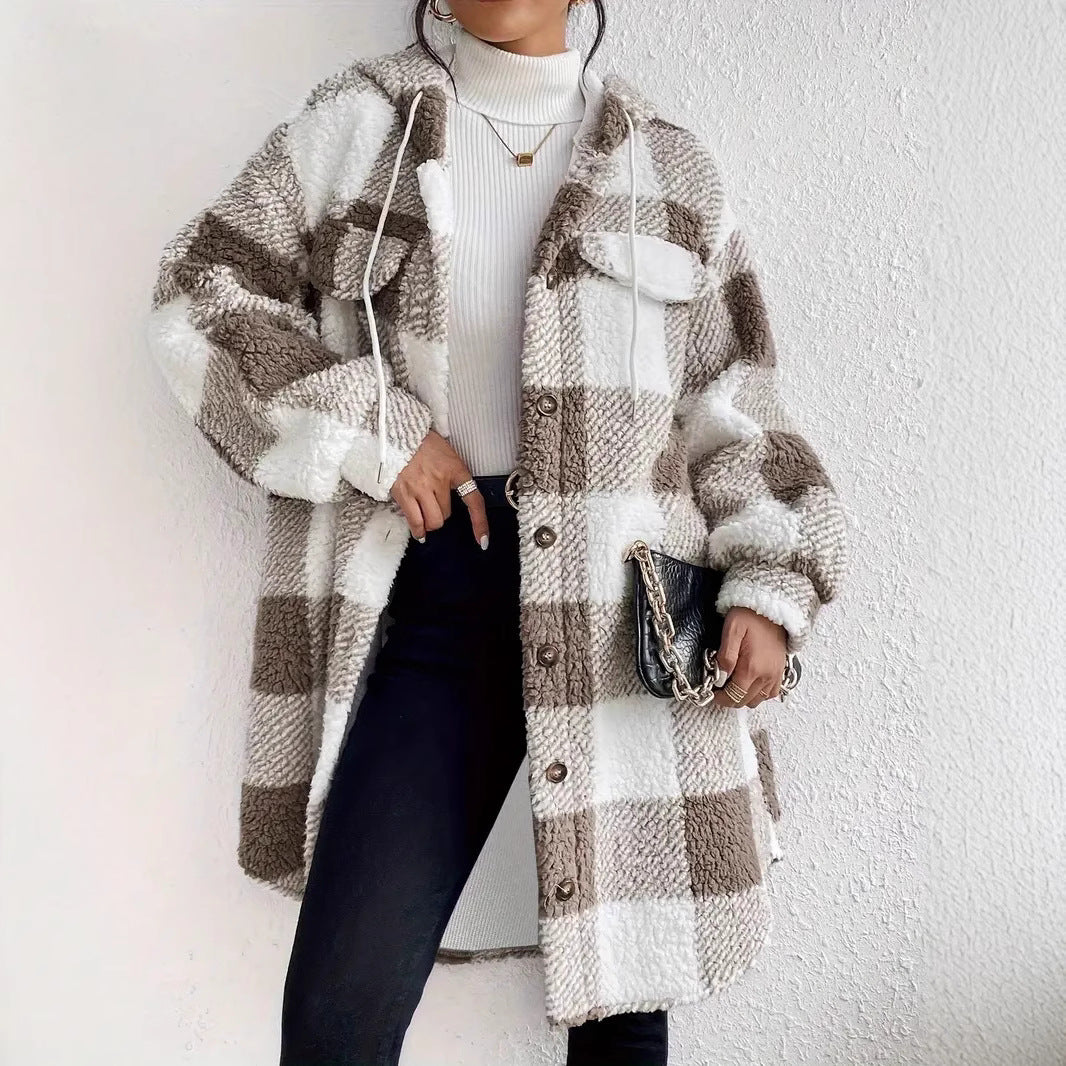 Plaid plush jacket for women in oversized style with button closure Lune London