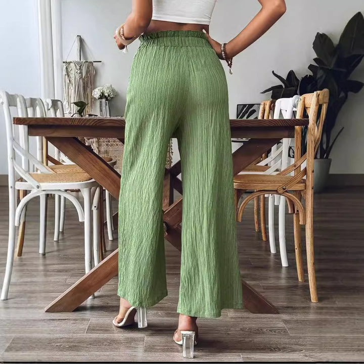 Casual and lightweight palazzo pants for women with elastic waistband and practical pockets Lune London