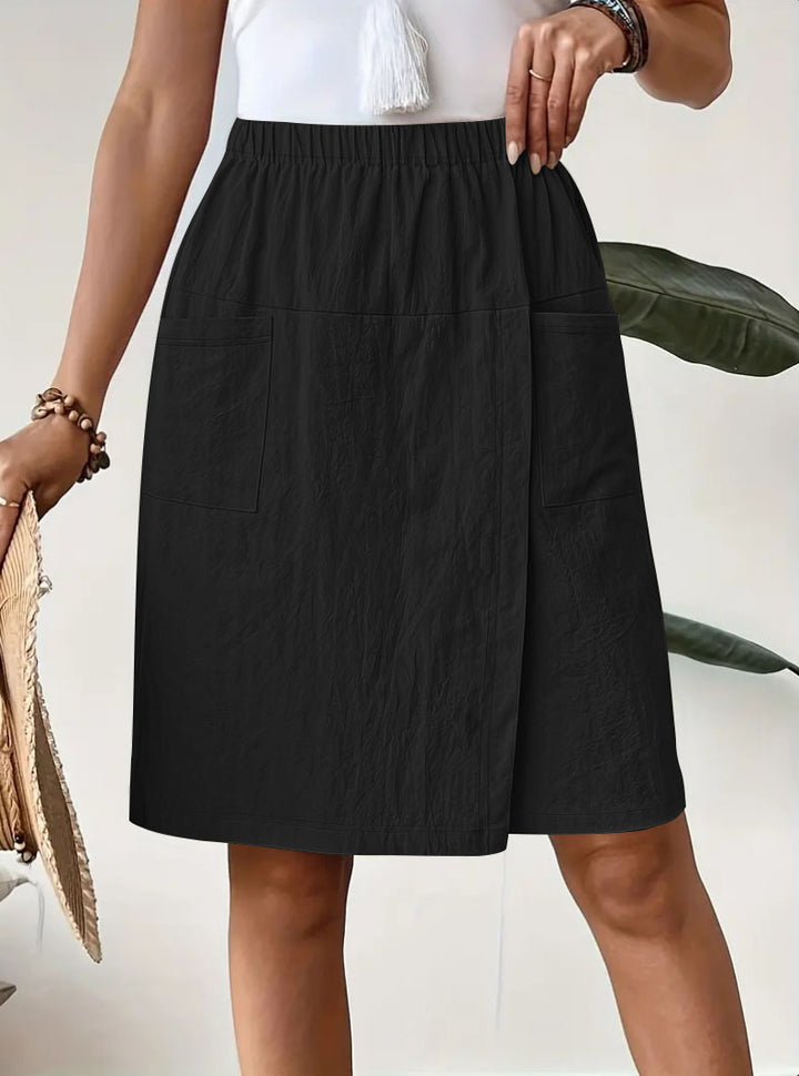 Mid-length wrap skirt for women with elastic waist and practical pockets Chic und Stil