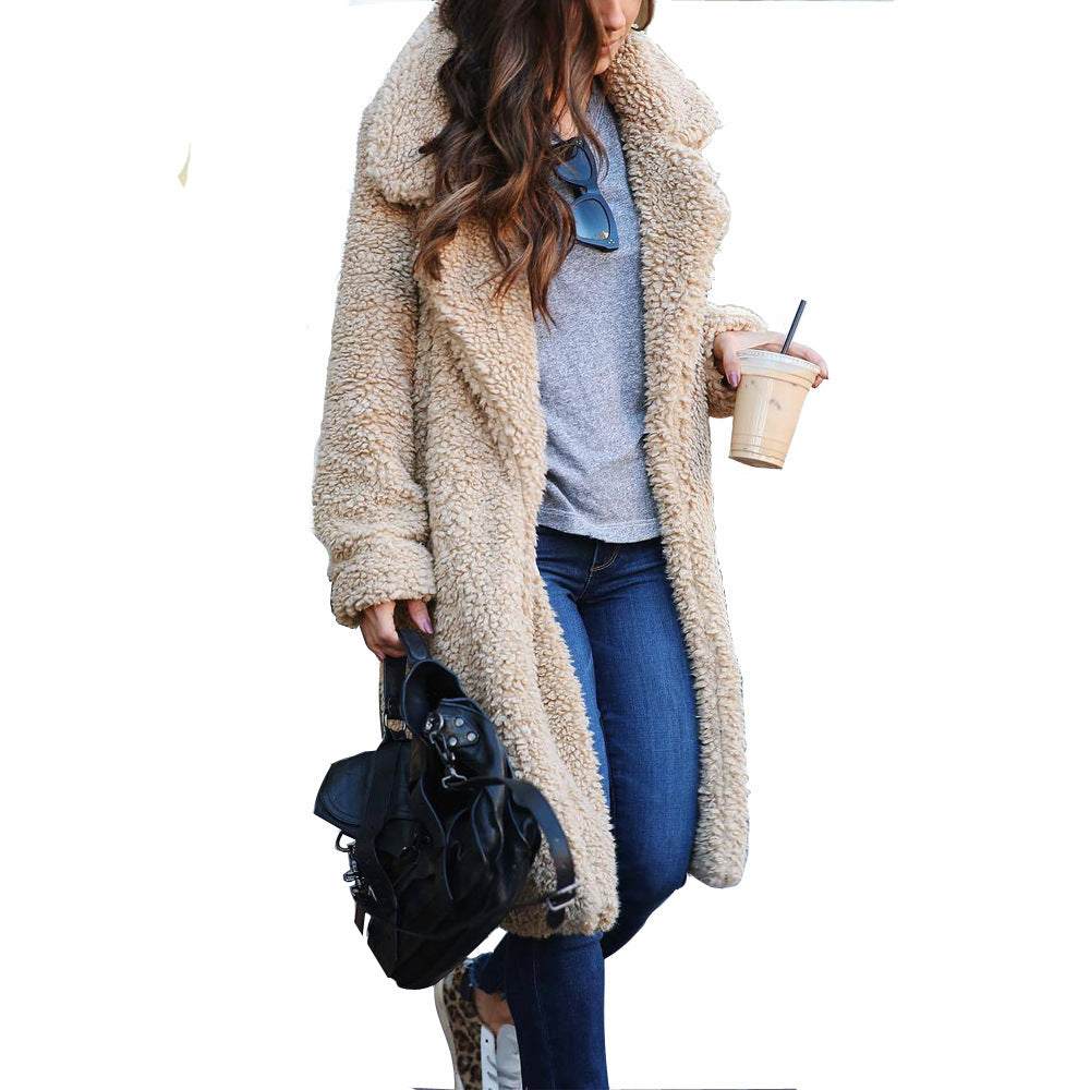 Cozy teddy coat for ladies with elegant lapels and practical pockets Lune London