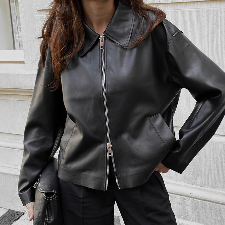 Faux leather jacket for women with a loose fit and elegant details Lune London