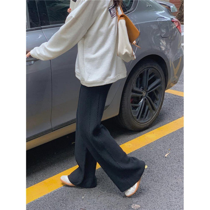 Cardigan en tricot côtelé confortable pour femmes avec un élégant col montant Chic & Stil
