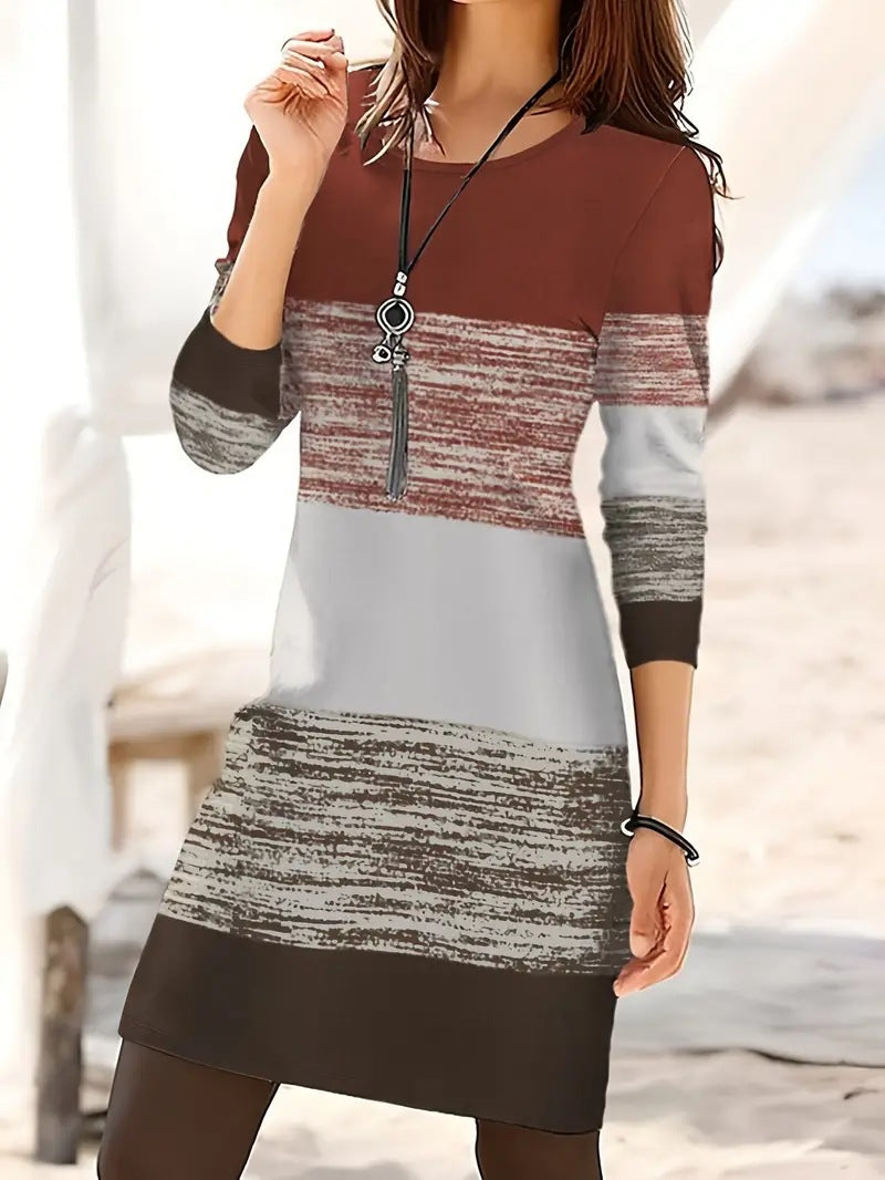 Casual women's leisure dress with graphic striped pattern and relaxed fit Lune London