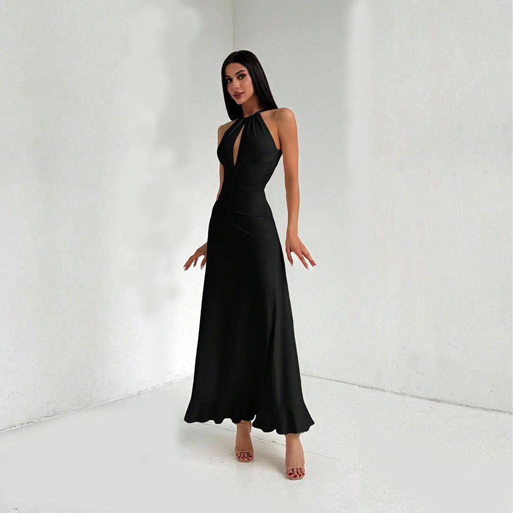 Robe maxi pour femmes avec un élégant décolleté en trou de serrure et un ourlet fluide Chic & Stil