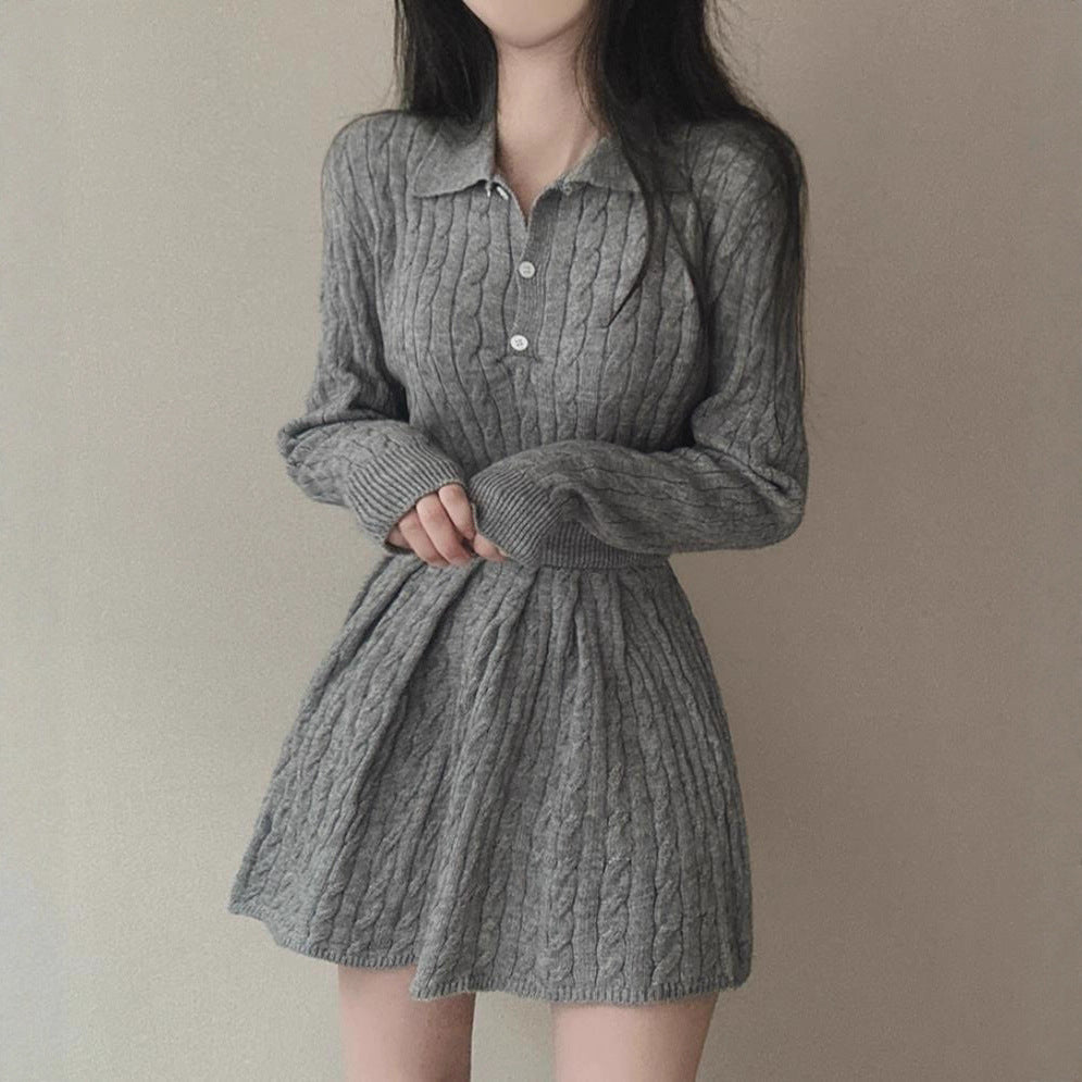 Robe en tricot pour femme avec col polo et motif en relief en câble Chic & Stil
