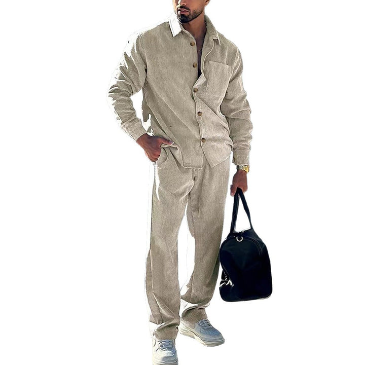 Men's leisure set with innovative fabric and practical pockets Lune London
