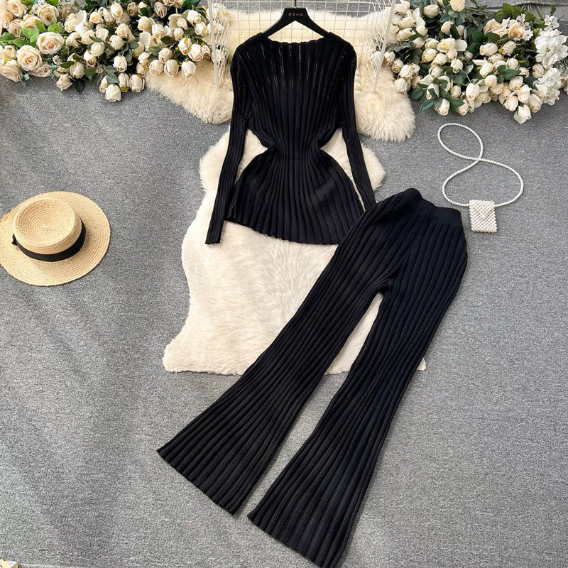 Trendy knitted loungewear set for women with flattering ribbed details Lune London