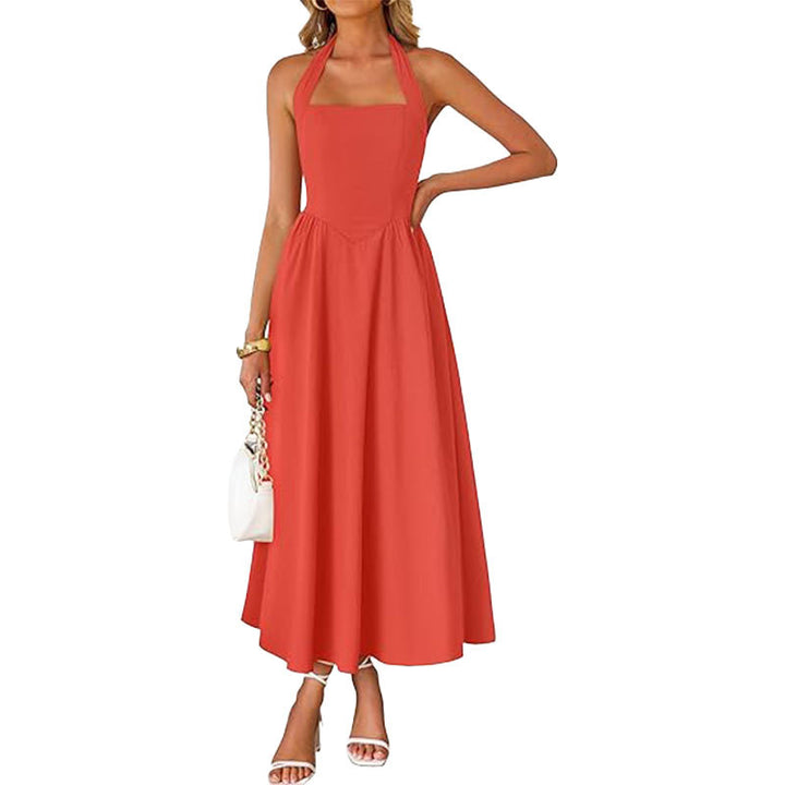 Robe maxi pour dames avec col halter décolleté et jupe fluide Chic & Stil