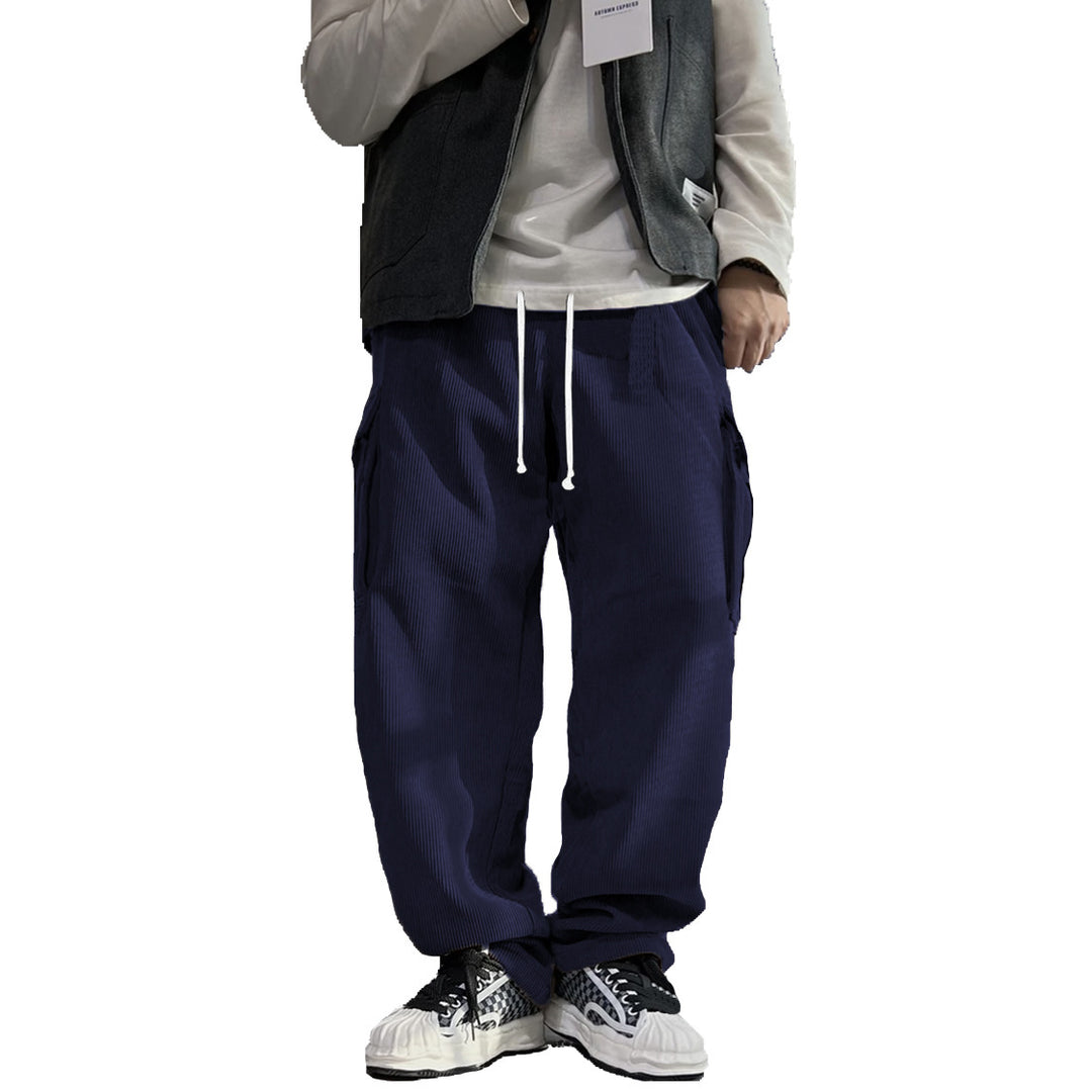 Comfortable cotton cargo pants for men with modern pockets Lune London