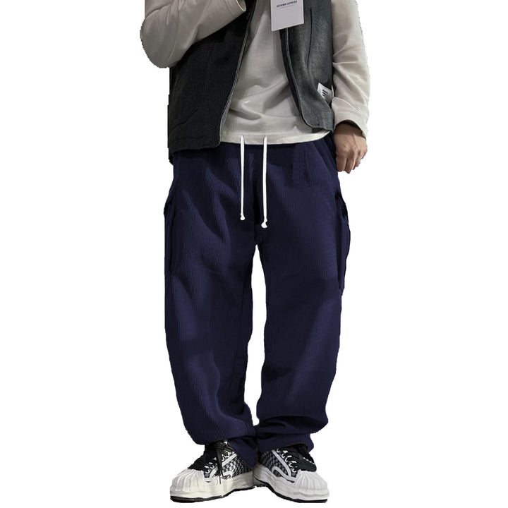 Comfortable cotton cargo pants for men with modern pockets Lune London