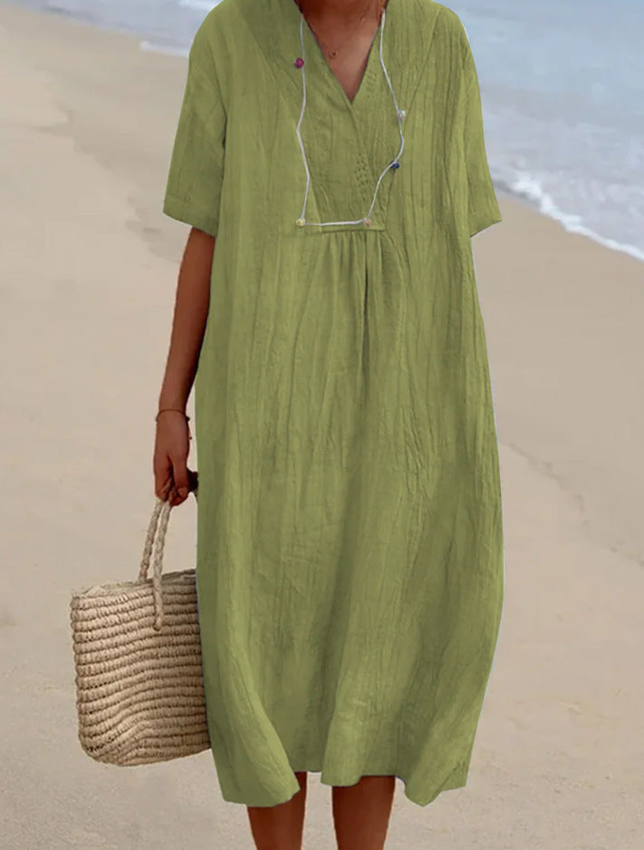 Casual midi dress for women with V-neck and comfortable short sleeves Chic and Style