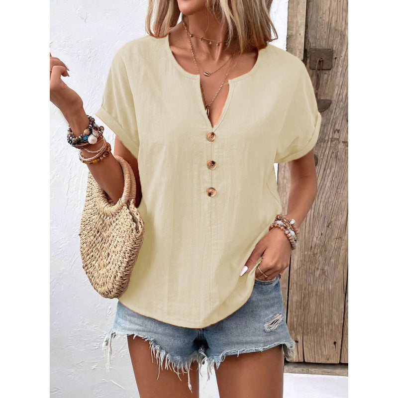 Casual blouse for women with button placket and round collar Lune London