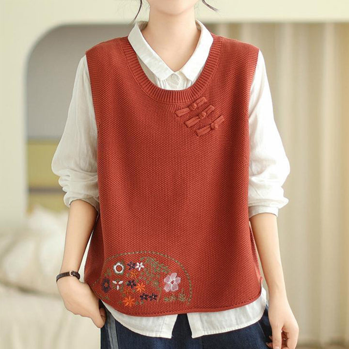 Knitted sweater for women with decorative embroidery Lune London