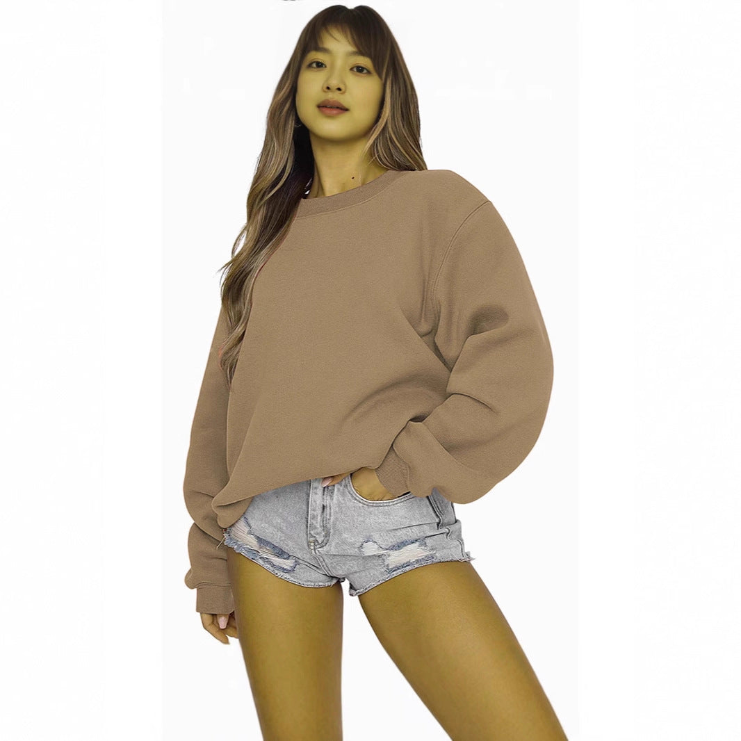 Ladies Oversized Sweatshirt with a relaxed fit and soft sleeves Lune London