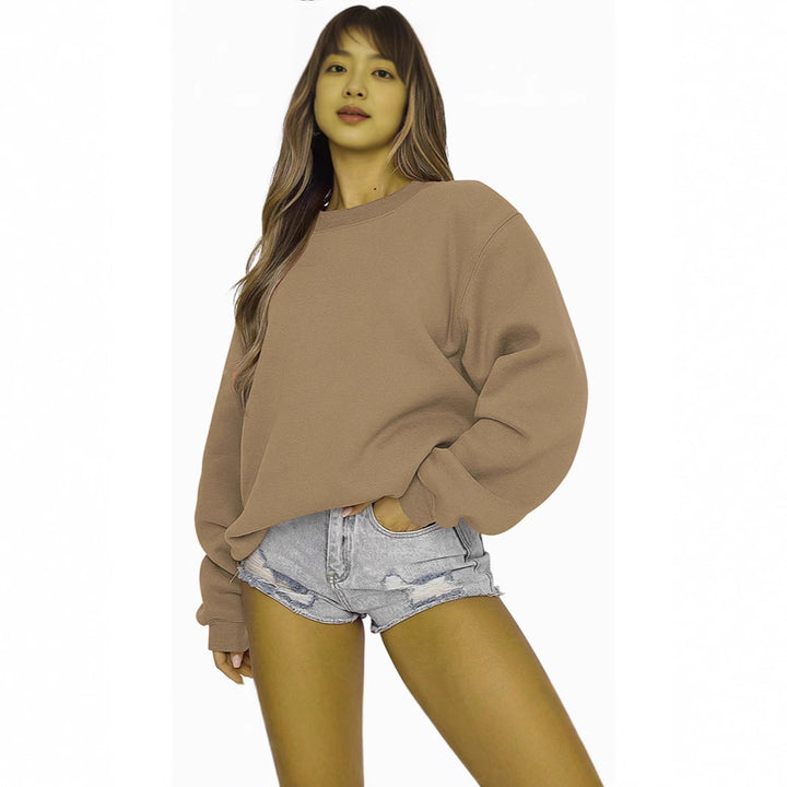 Ladies Oversized Sweatshirt with a relaxed fit and soft sleeves Lune London