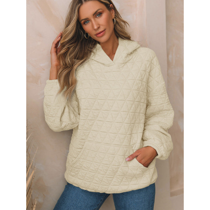 Quilted hooded sweatshirt for women with practical pockets Lune London