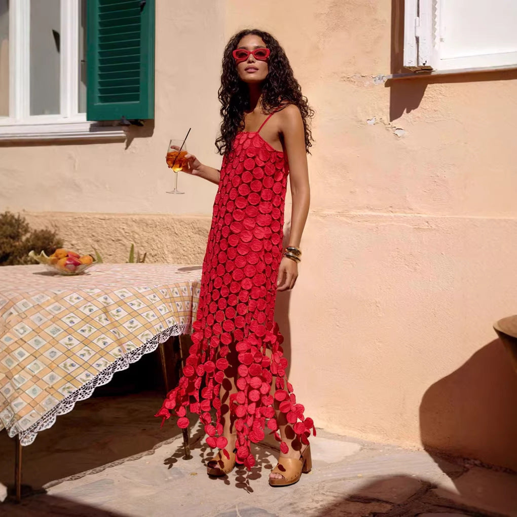 Maxi dress for women with a unique circular element and a flowy cut Chic & Stil