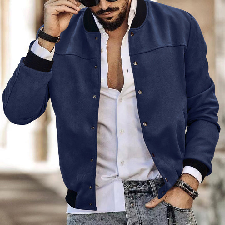 Sporty bomber jacket for men with practical pockets Lune London