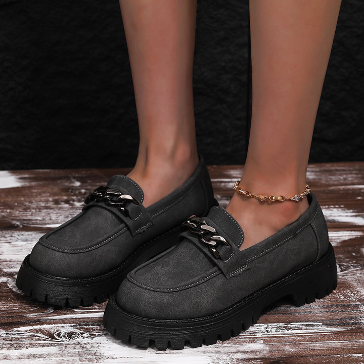 Ladies Chunky Loafers with chain application and robust profile Lune London