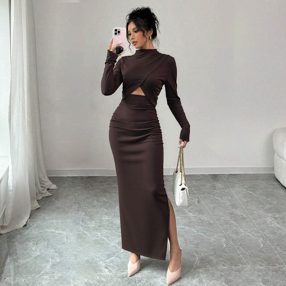 Robe portefeuille pour femmes avec une fente sophistiquée et de longues manches élégantes Chic & Stil