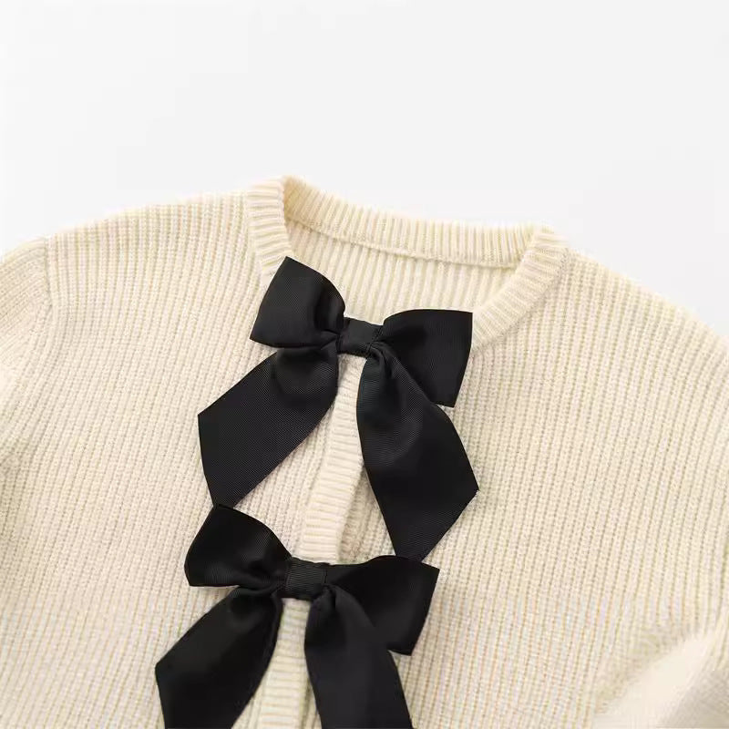 Ladies elegant sweater with bow details Lune London