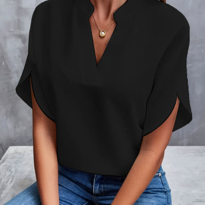 Lune London | V-Neck Women's Short Sleeve Shirt