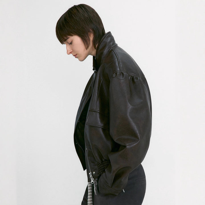 Veste en cuir pour femmes au fit oversized avec poches pratiques Chic & Stil