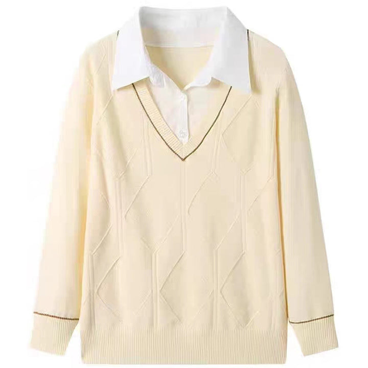 Women's knit sweater with V-neck and textured diamond pattern Lune London