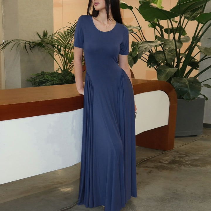 Elegant Maxi Dress for Women with Chic Side Pockets and Style