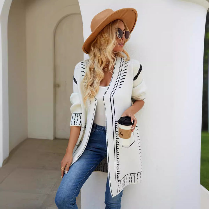 Women's knitted jacket with unique pattern and relaxed fit Lune London