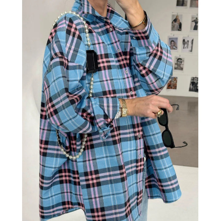 Flannel shirt for women with plaid pattern and relaxed fit Lune London