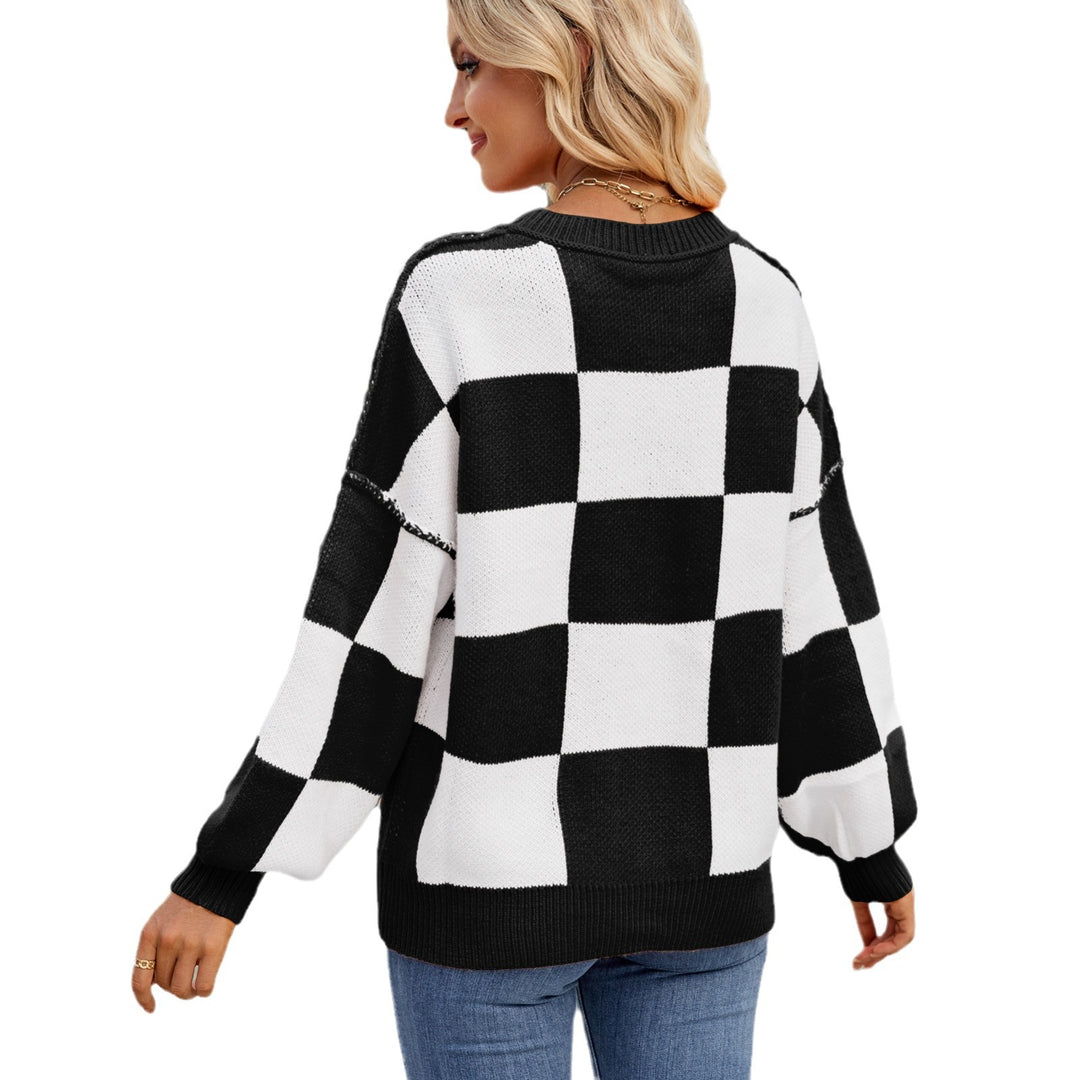 Checked knit sweater for women in breathable Lune London