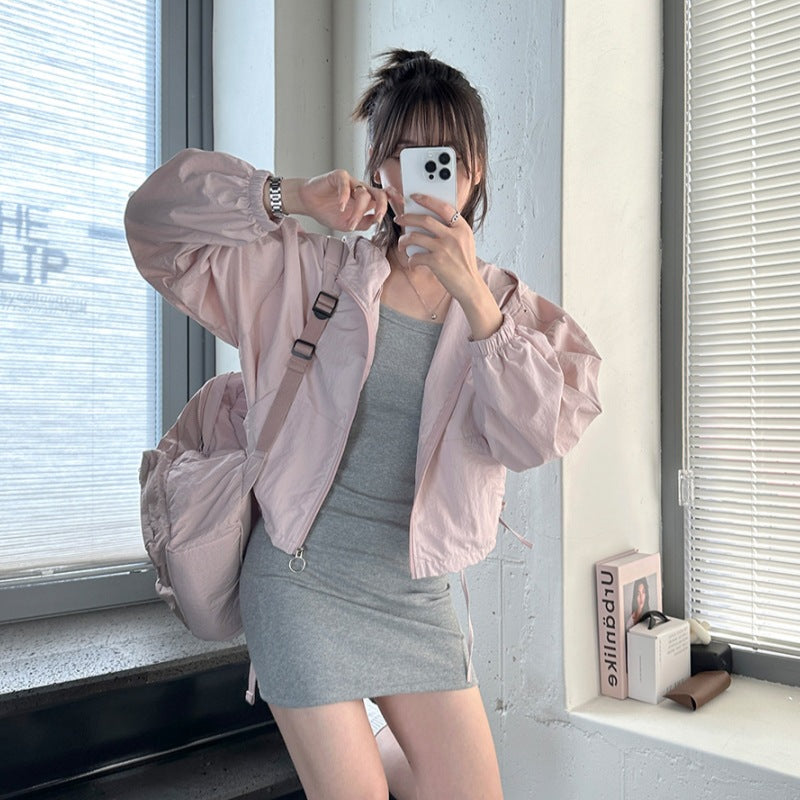 Veste extérieure légère et respirante pour femmes avec cordon de serrage Chic & Stil
