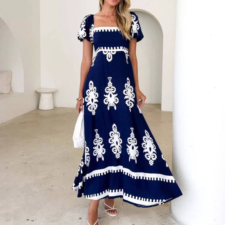 Maxi dress for women with decorative graphic pattern and puff sleeves Chic & Stil