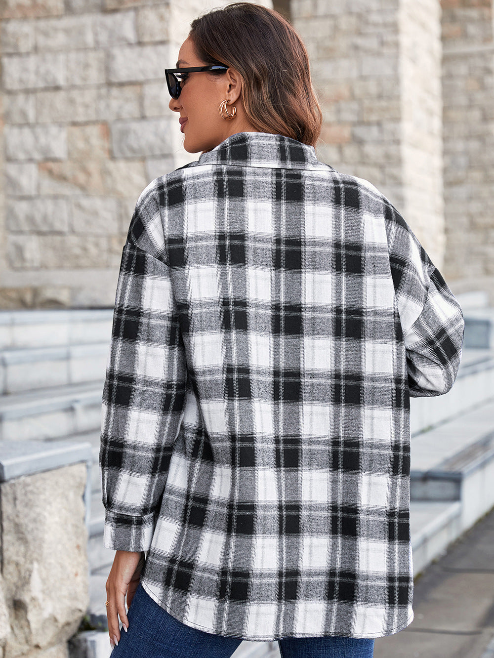Oversized checkered shirt for women with modern details Lune London