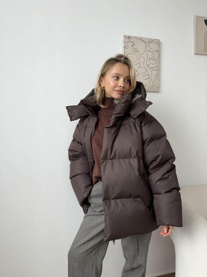 Sporty winter jacket for women with high collar and oversized fit Lune London