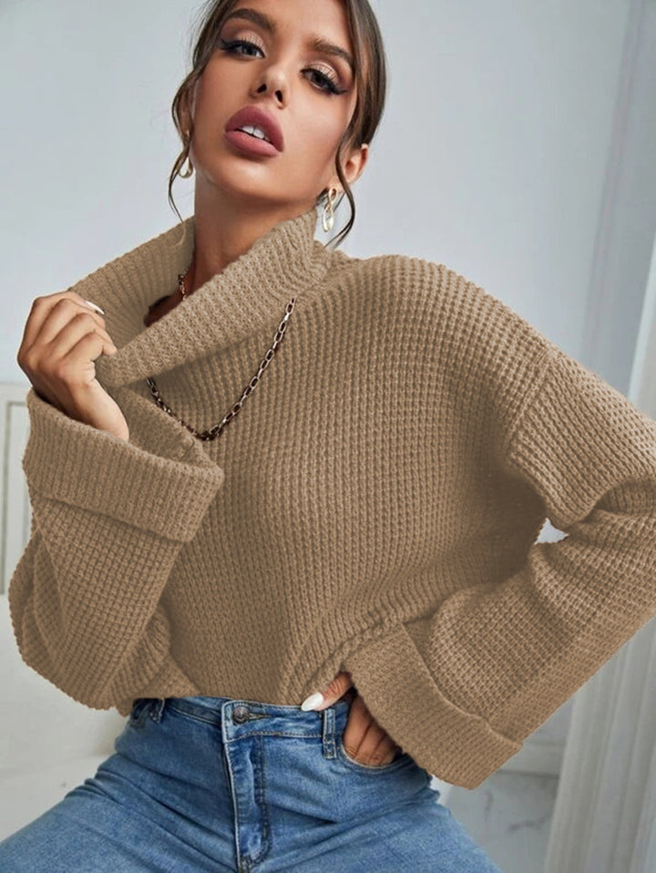 Knitted sweater for women with high collar and textured surface Lune London