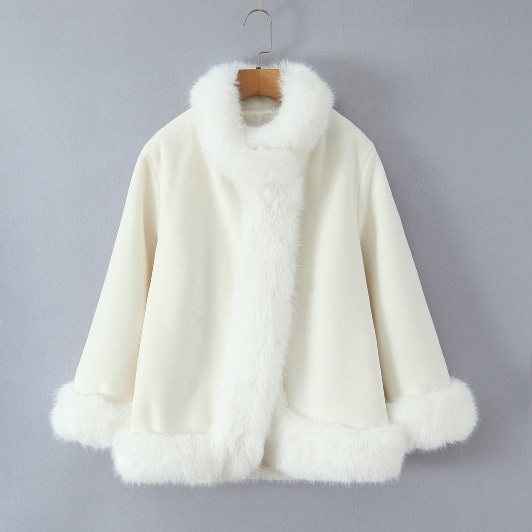Elegant ladies faux fur jacket with soft collar and modern details Lune London