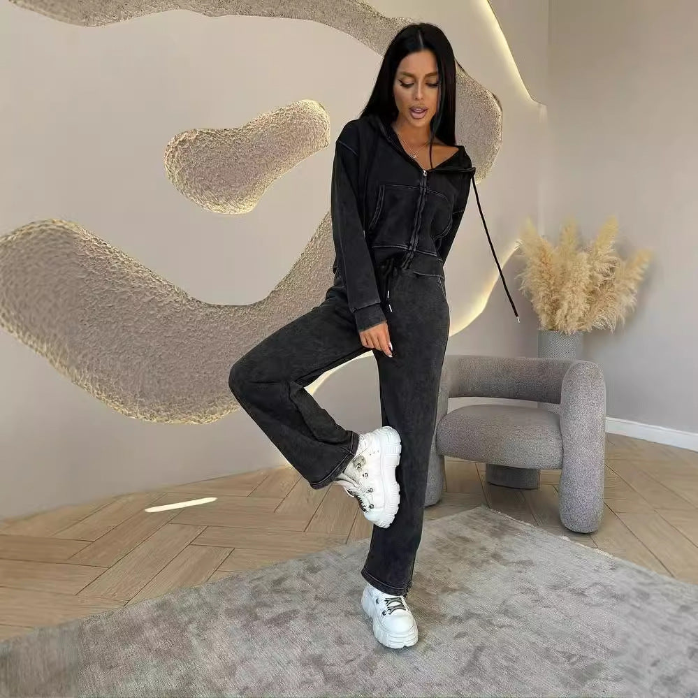 Ensemble de loisirs pour femmes avec sweat à capuche et pantalon de jogging au look moderne Chic & Stil