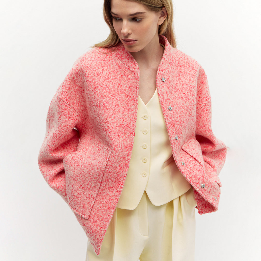 Oversized sporty jacket for women with elegant button details and a relaxed fit Lune London