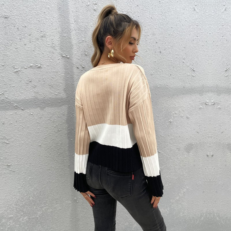 Fashion knit sweater for women with a harmonious color block design and wide sleeves Lune London