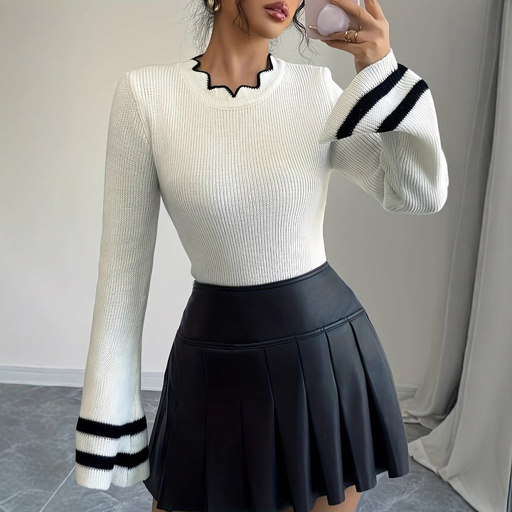 Trendy knitted sweater for women with wavy collar and wide sleeves Lune London